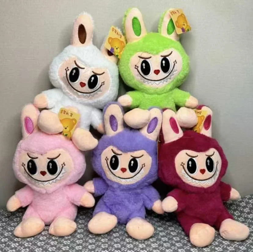 

Экосоговый винил Labubu Plushie, предназначенный для облегчения тревоги, моющаяся поверхность, используется для офисных украшений/стрессовой терапии.
