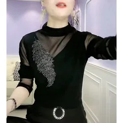 Camiseta de manga larga con cuello alto para mujer, Top informal, versátil, con diamantes, Color sólido, a la moda, primavera y otoño, novedad de 2023