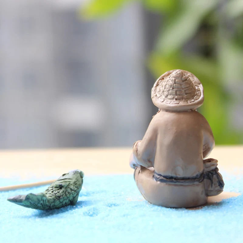Fishing Old Man Resin Figure Statue Garden Ornament Micro-Landscape Garden Craft 1pc
