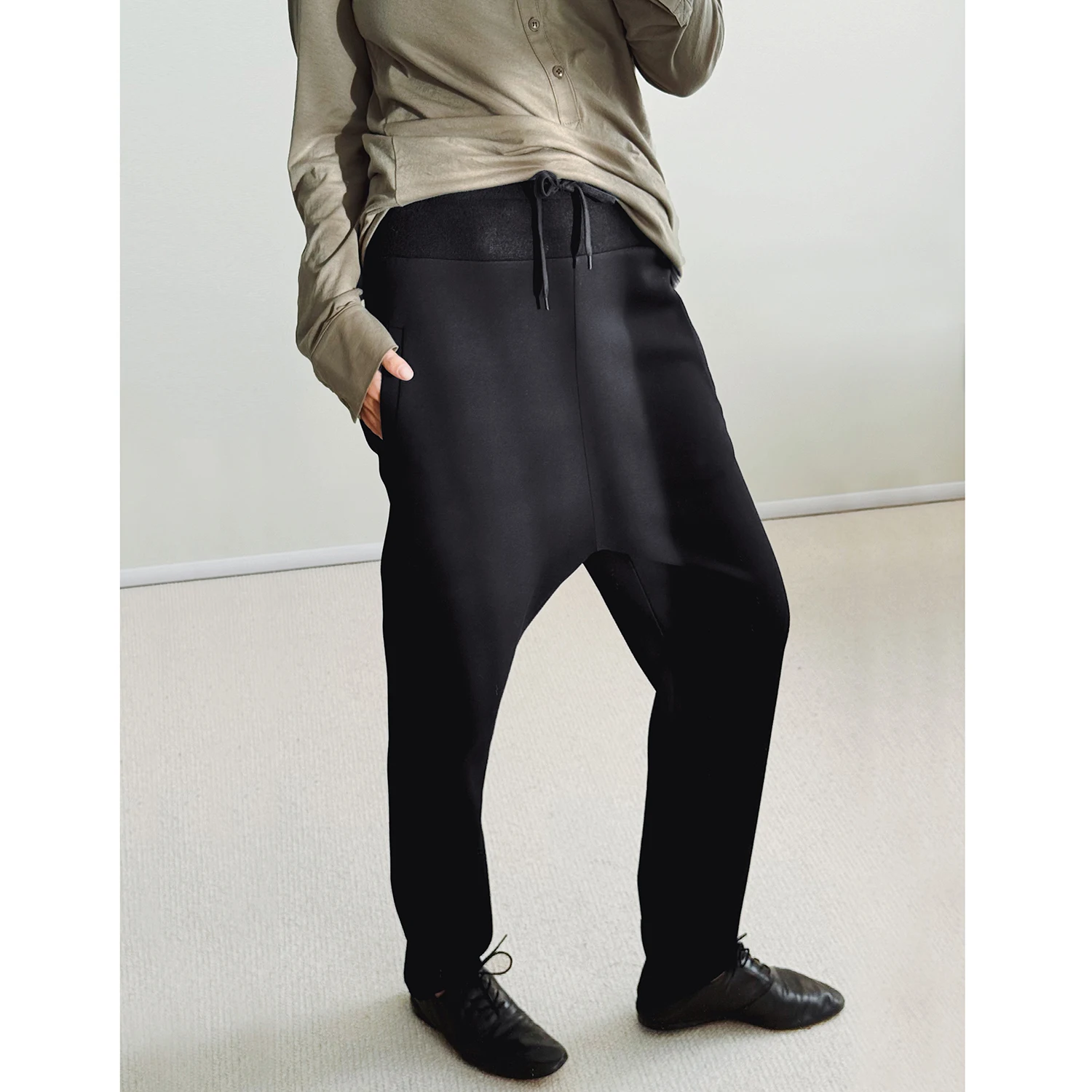 

Low Waist Cone Mouth Sports Pants Women's Winter Harlan Loose Casual Pants Street Sle Elastic Waist Nine Points Length