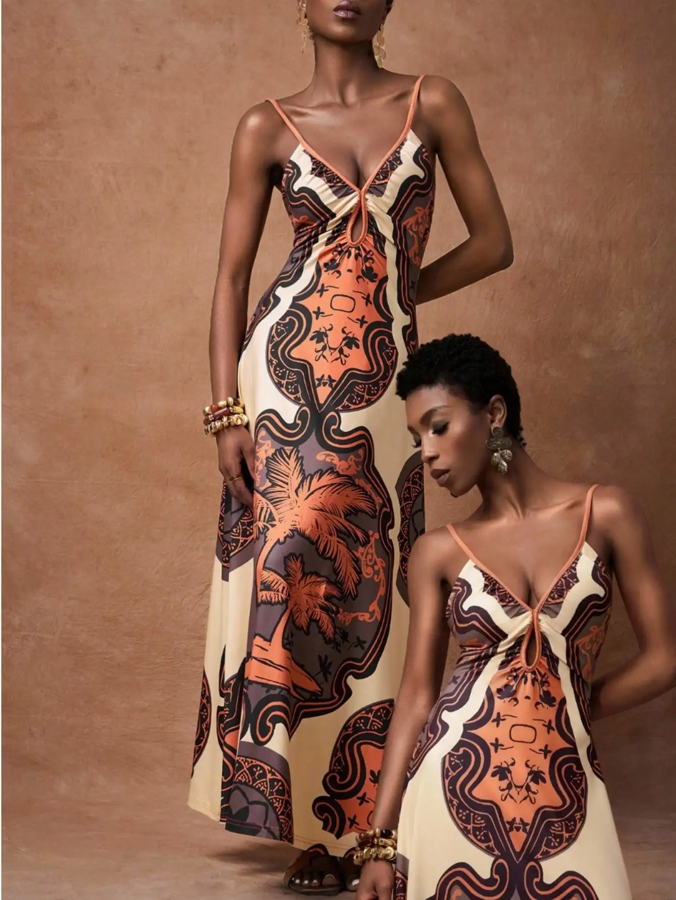 

Bohemian Print Sleeveless V-Neck Maxi Dress in Earth Tones, Flowy Fit for Beach & Vacation
