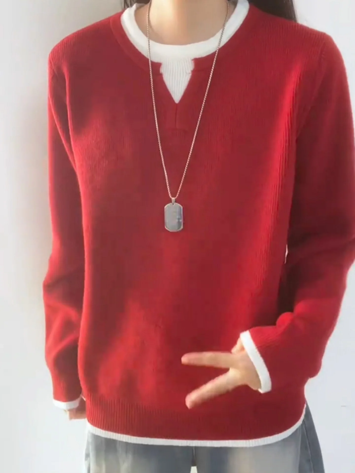 

Мужской утепленный вязаный свитер с V-образным вырезом в стиле Red Zodiac Year, имитация двухслойности, повседневный, весенний, модный, из мягкого полиэфирного волокна