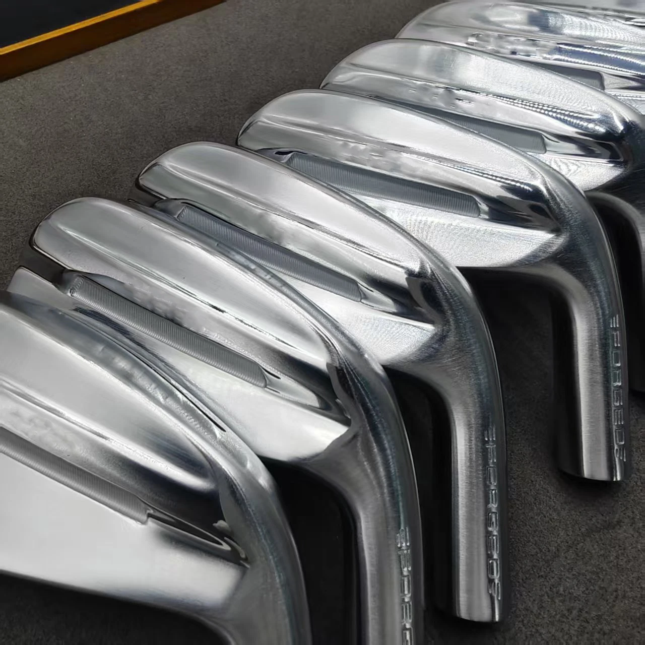 New Golf Club Iron Set P 790 Silver (4-9 / P with 7 pieces)