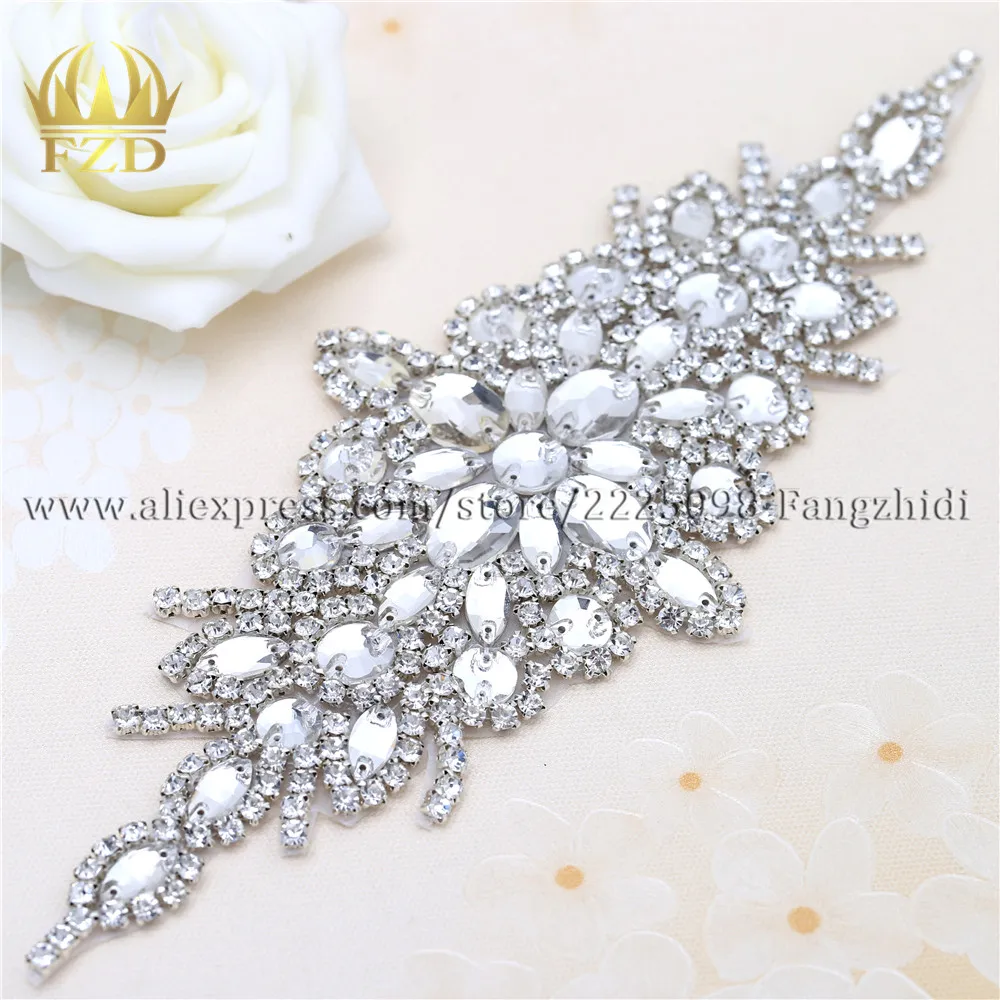 

FZD 1 Piece Clear Shiny Crystal Rhinestones Bling Diamante Motif Appliques Trimming For Shoes, Bags and Wedding Dre