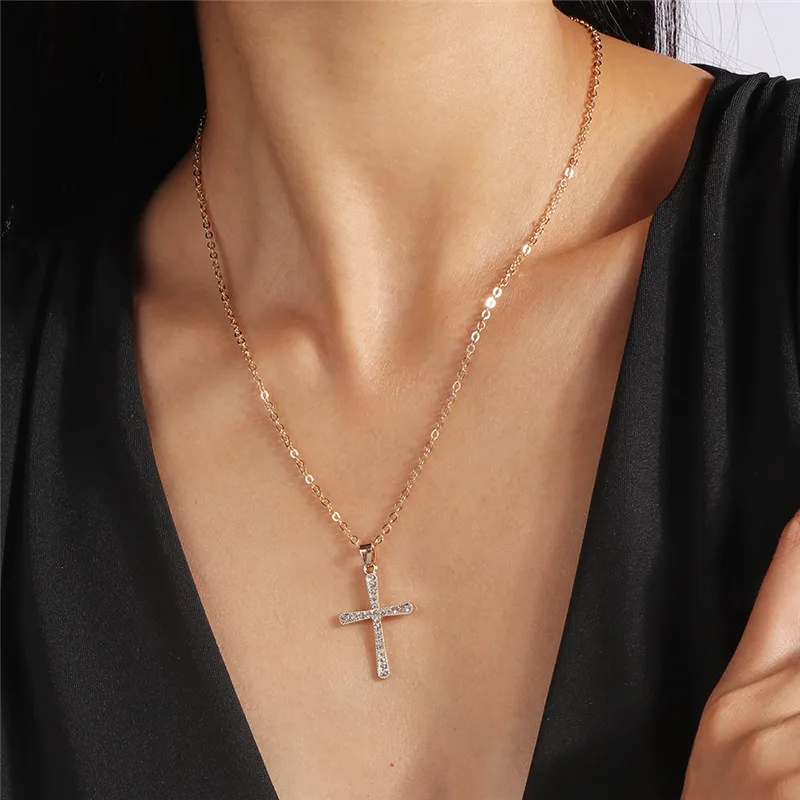 Mode Kreuz Halskette für Frauen Männer Gold Silber Farbe Dazzling Kristall Jesus Kruzifix Halskette Christian Schmuck Großhandel – Detail 9