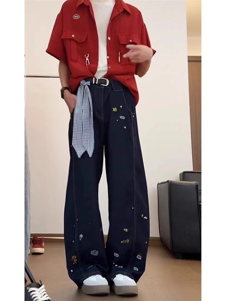 

Темно-синие свободные джинсы с изогнутым ножом и мультяшным принтом для мужчин и женщин, модные высококачественные повседневные прямые брюки в американском стиле...