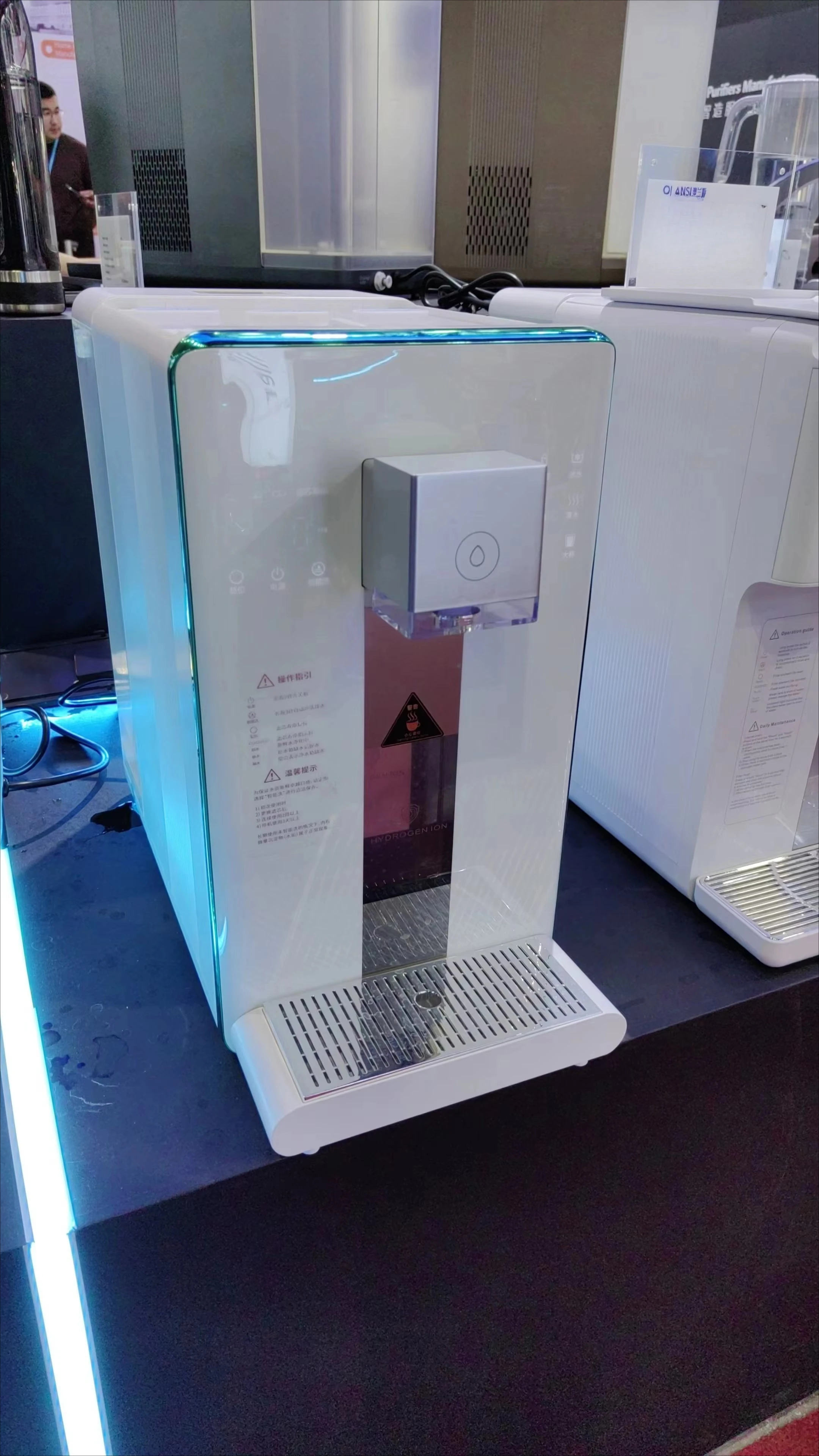 Design Hydrogen Water Machine Hot Water Dispenser RO System with Rich Hydrogen Water for Home