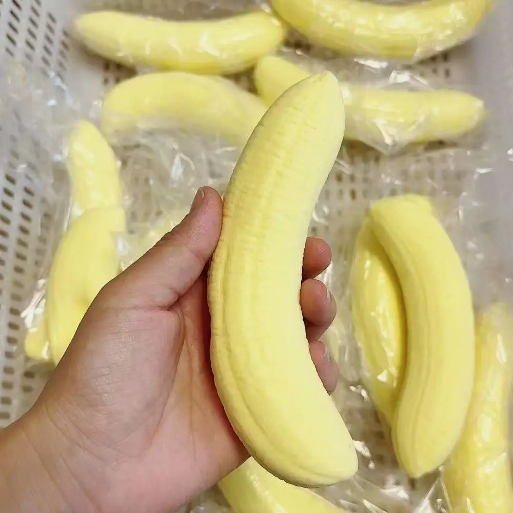 Rebound Slow Rising Banana Squishy Hand Relax Simulated Sensory Fidget Ball Kawaii Soft PU Material Yellow Banana Fidget Adults