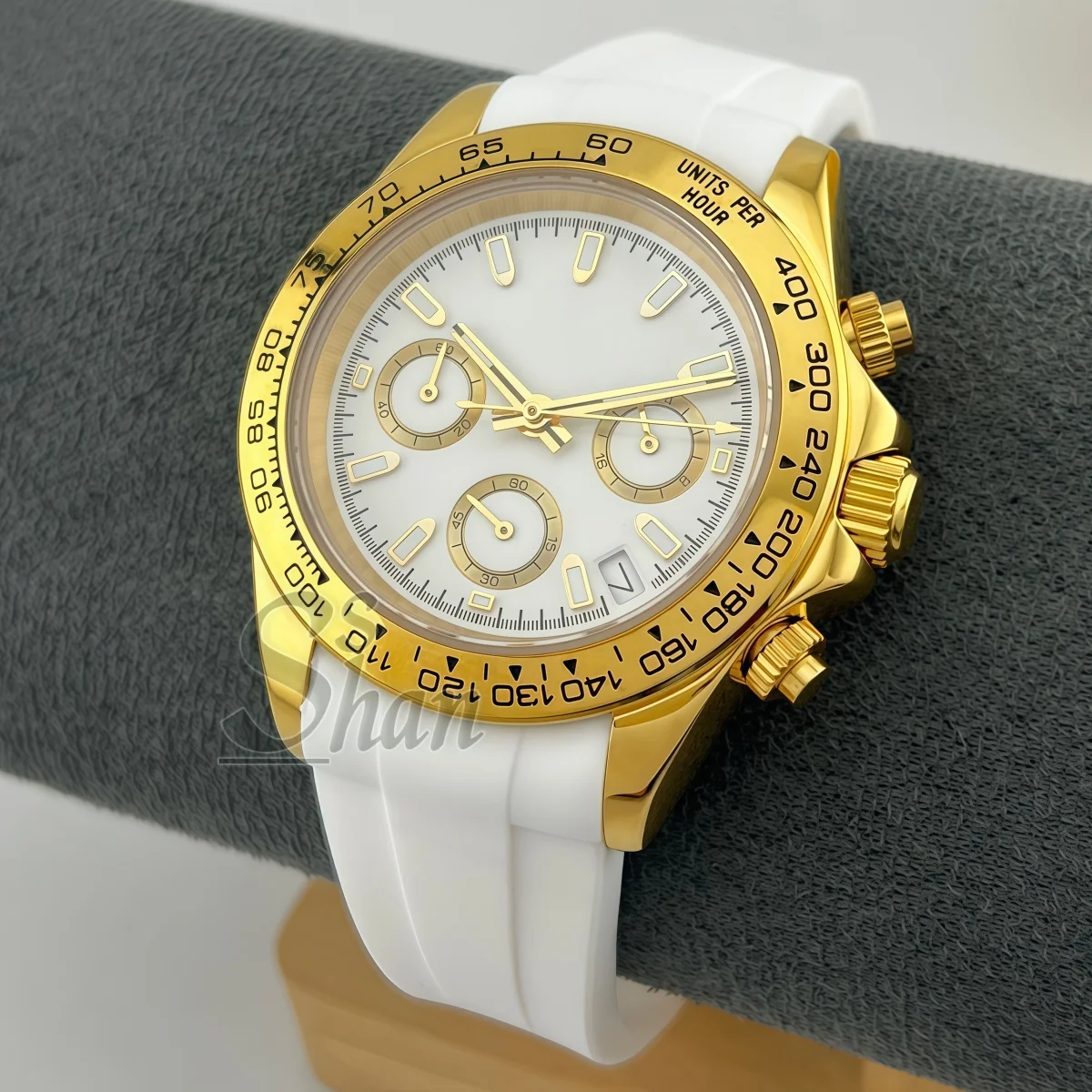 

39MM luxury men's watch VK63 movement golden quartz clock silicone strap sapphire crystal glass luminous quartz chronograph.