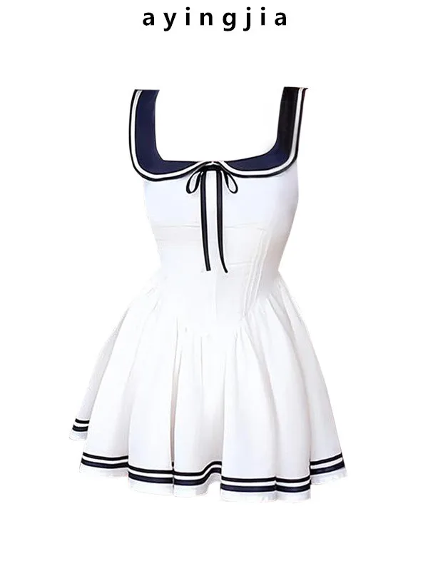 

Женская школьная блузка Pure Desire Spicy Girl с воротником-стойкой, укороченная, А-силуэт, из хлопка, для создания милого и молодежного образа...