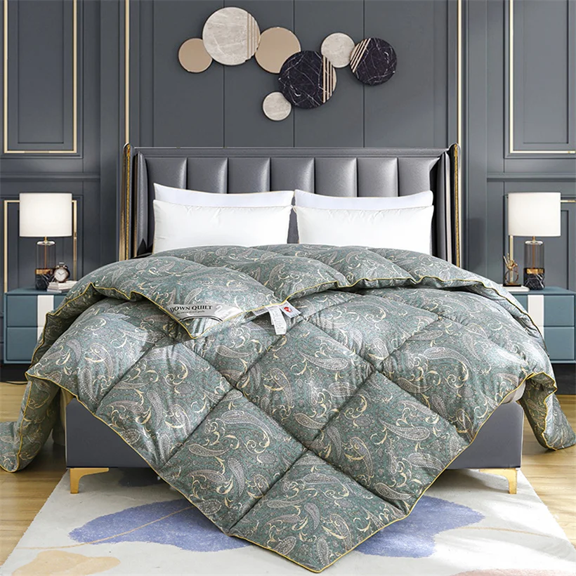 Luxury 100% White Goose Down Quilt Autumn Winter Warm Feather Duvet Double Queen King Size 3D Bread Printed Warmth Comoforter
