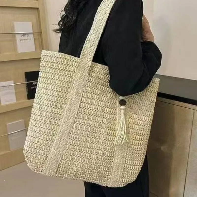 

Популярная женская сумка из плетеной соломки, новая эксклюзивная сумка ручной работы, вместительная сумка-тоут, пляжная сумка.