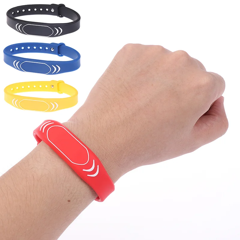 

1PC RFID NFC Bracelet Wrist Band Bracelet Tag Access Control Card 125KHz ID IC Adjustable Waterproof Wristband