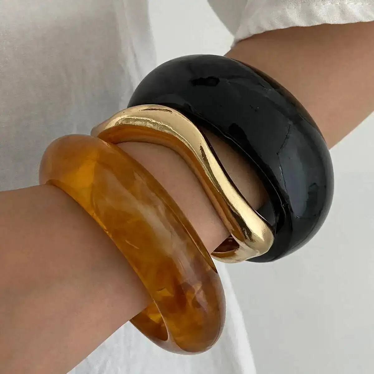 

SHIXIN 3 Styles Punk Acrylic Resin Thick Wide Bangles for Women Trendy Irregular Geometry Stackable Bracelet Versatile Jewelry