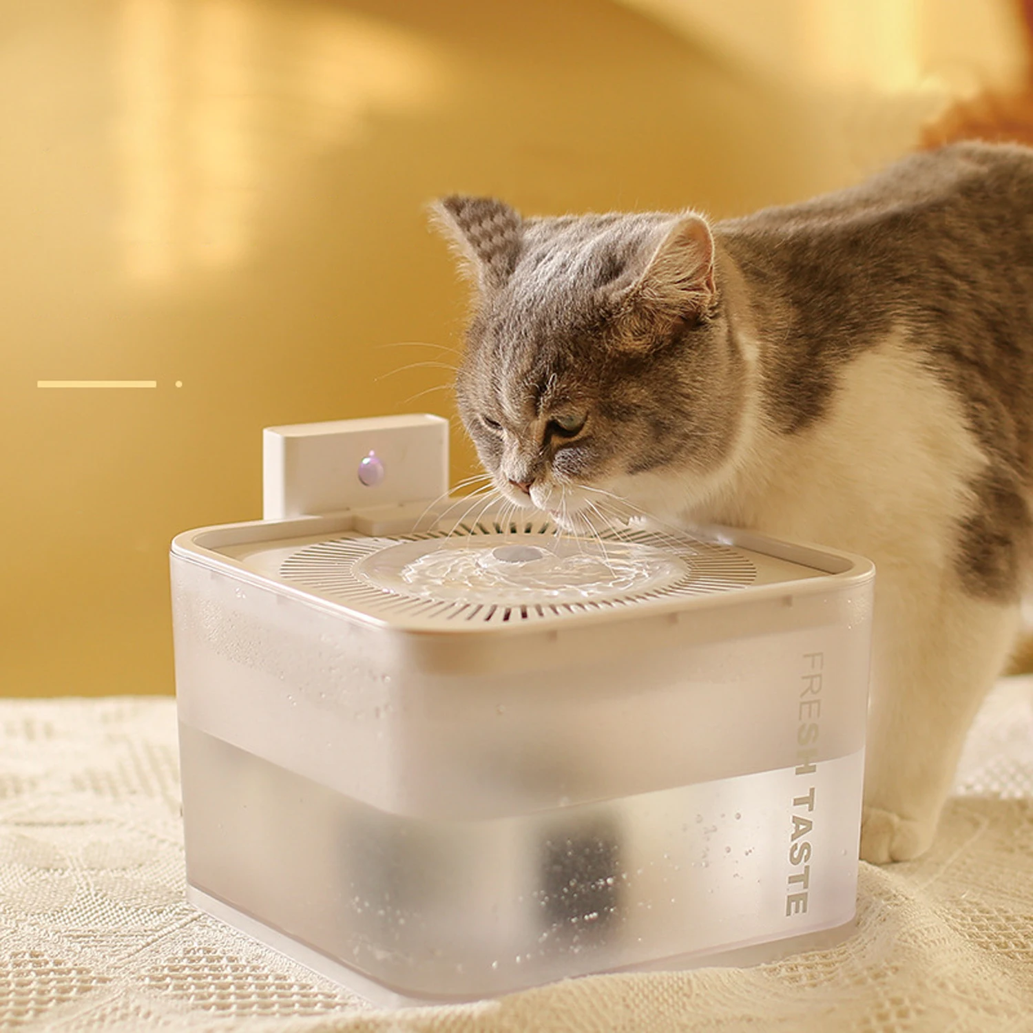 

2.5L Pet Water Dispenser Wireless Induction Intelligent Cat Drinking Fountain Large Capacity Water Tank For Dogs Cats