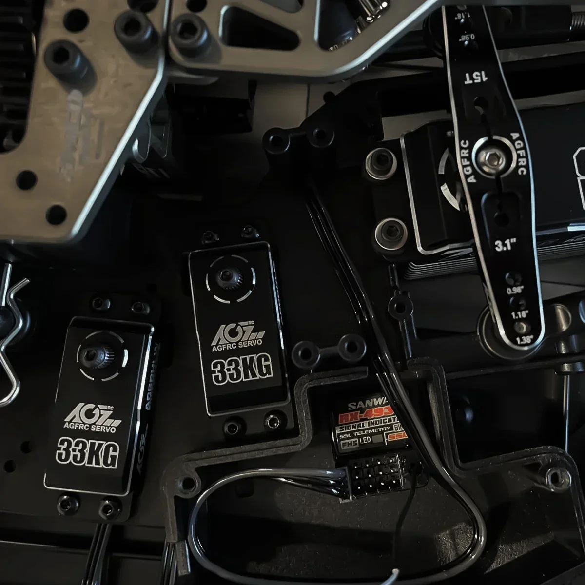 AGFRC Servo impermeable A66BHLW 33KG engranajes de Metal de alto par Servo sin escobillas de perfil bajo para coche 1/10 RC actualización de montaje DIY