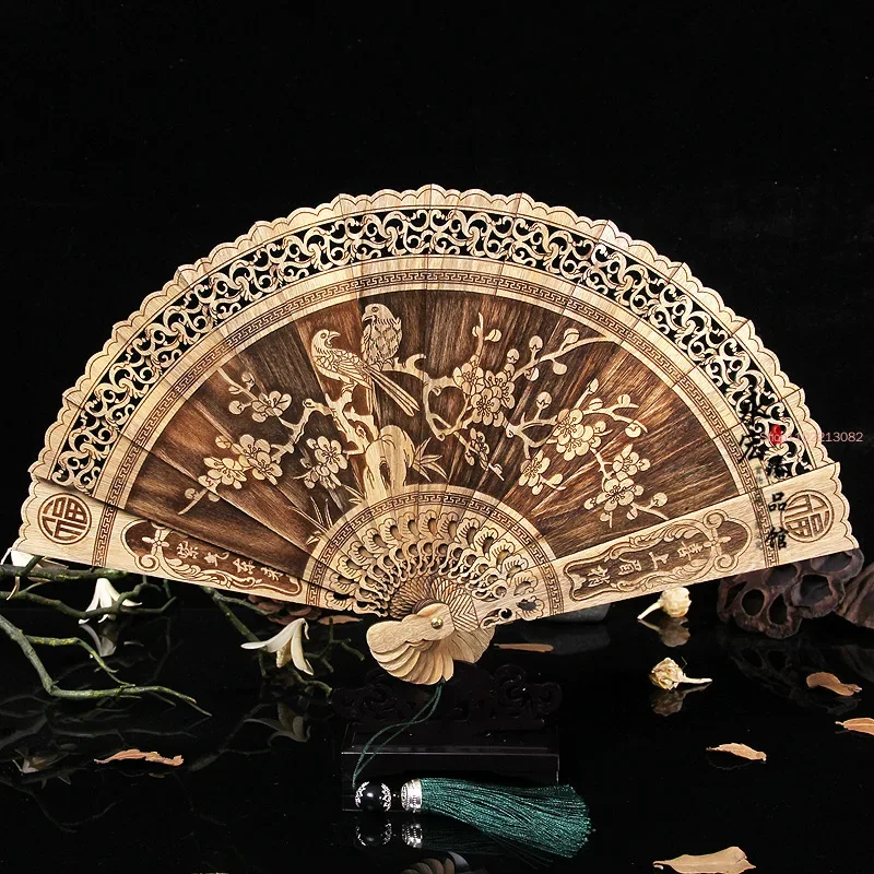 Golden Nanmu Carved Fan Mahogany Hollow Folding Craft with Gift Box Chinese Classical Photography Props