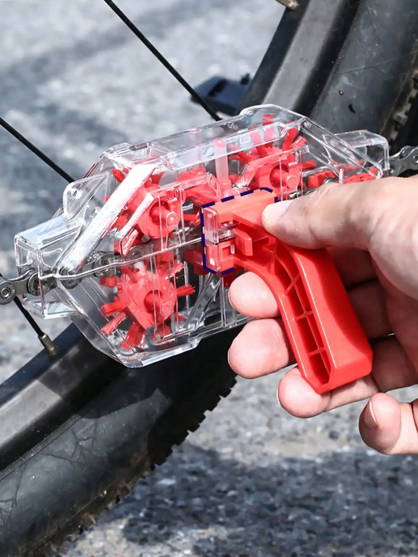 

1pc Bicycle Chain Cleaner Mountain Road Bike Transparent Visualization Immersion Chain Cleaner Oil Pollution Cleaning Tool