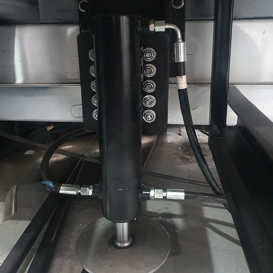 Recreational vehicle hydraulic support system with 4 cylinders legs China factory price