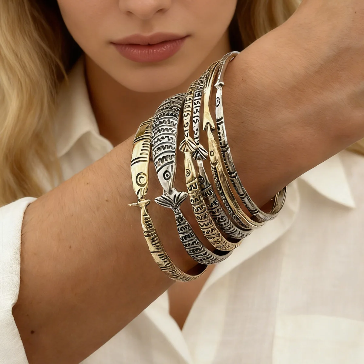 Bracelet Stackable Ocean Fish Animal Shape Vintage Motif Symbol for Women Durable Alloy Antique Silver Tone Polished