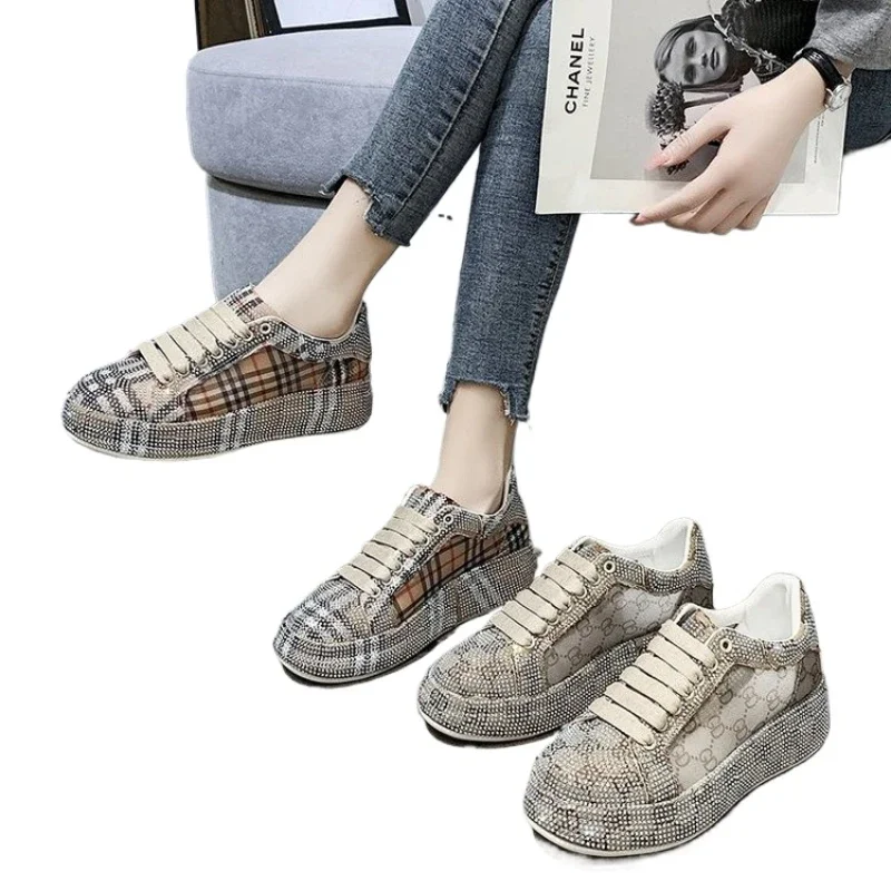 

New Fashion Women Luxury Sports Shoes Women Designers Leather Shiny Shoes Rhinestone Crystal Casual Breathable Non-Slip Sneakers