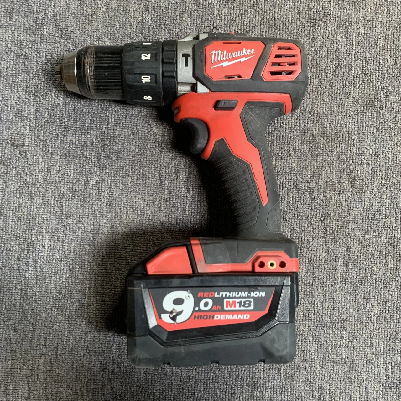 

Milwaukee M18 1/2" Hammer Drill 2607-20 Includes 9.0AH battery.USED.SECOND HAND