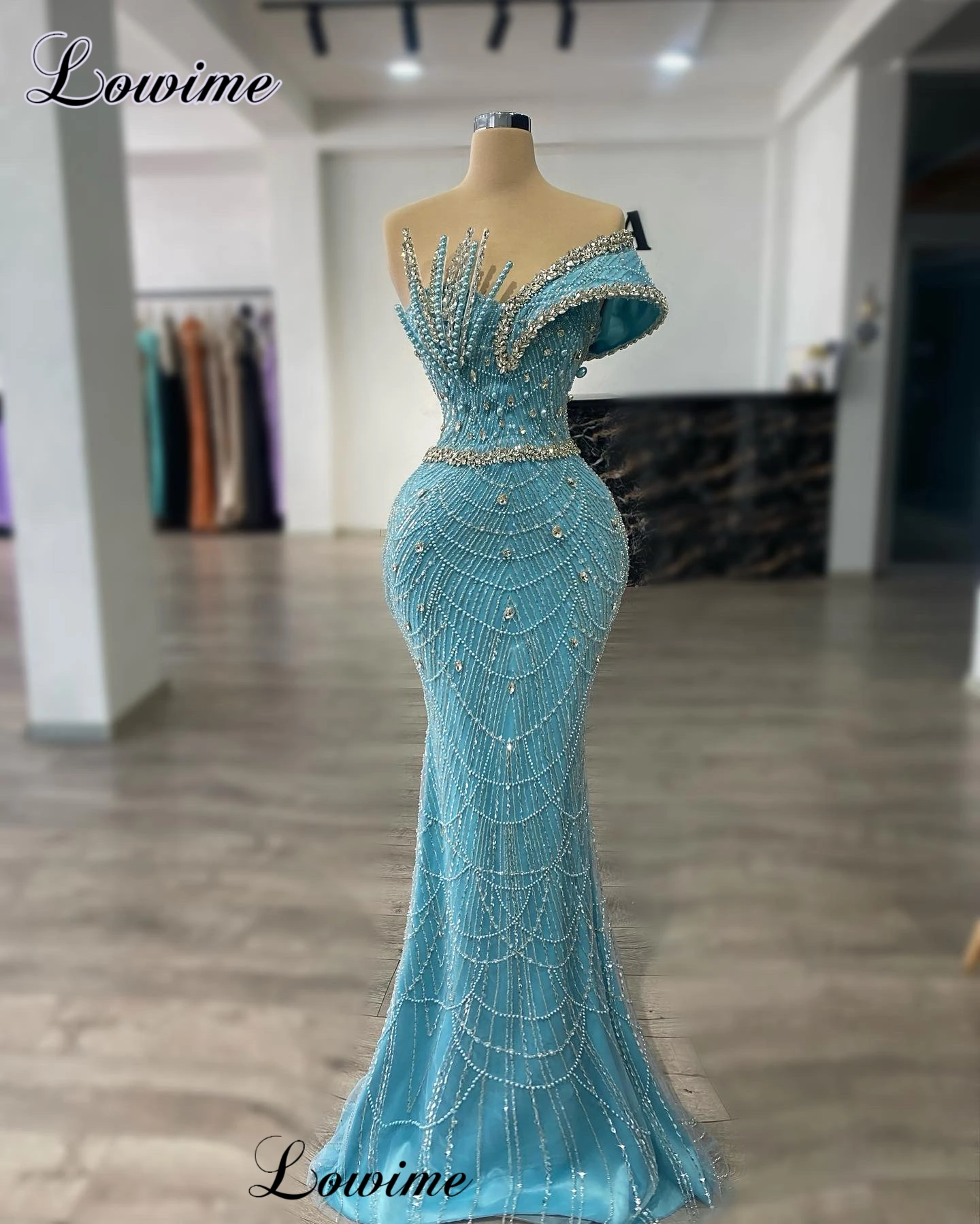 Baby Blue Beaded Evening Dresses Mermaid Elegant Sweetheart Celebrity Dresses With Crystals Robes De Soirée Prom Party Dresses