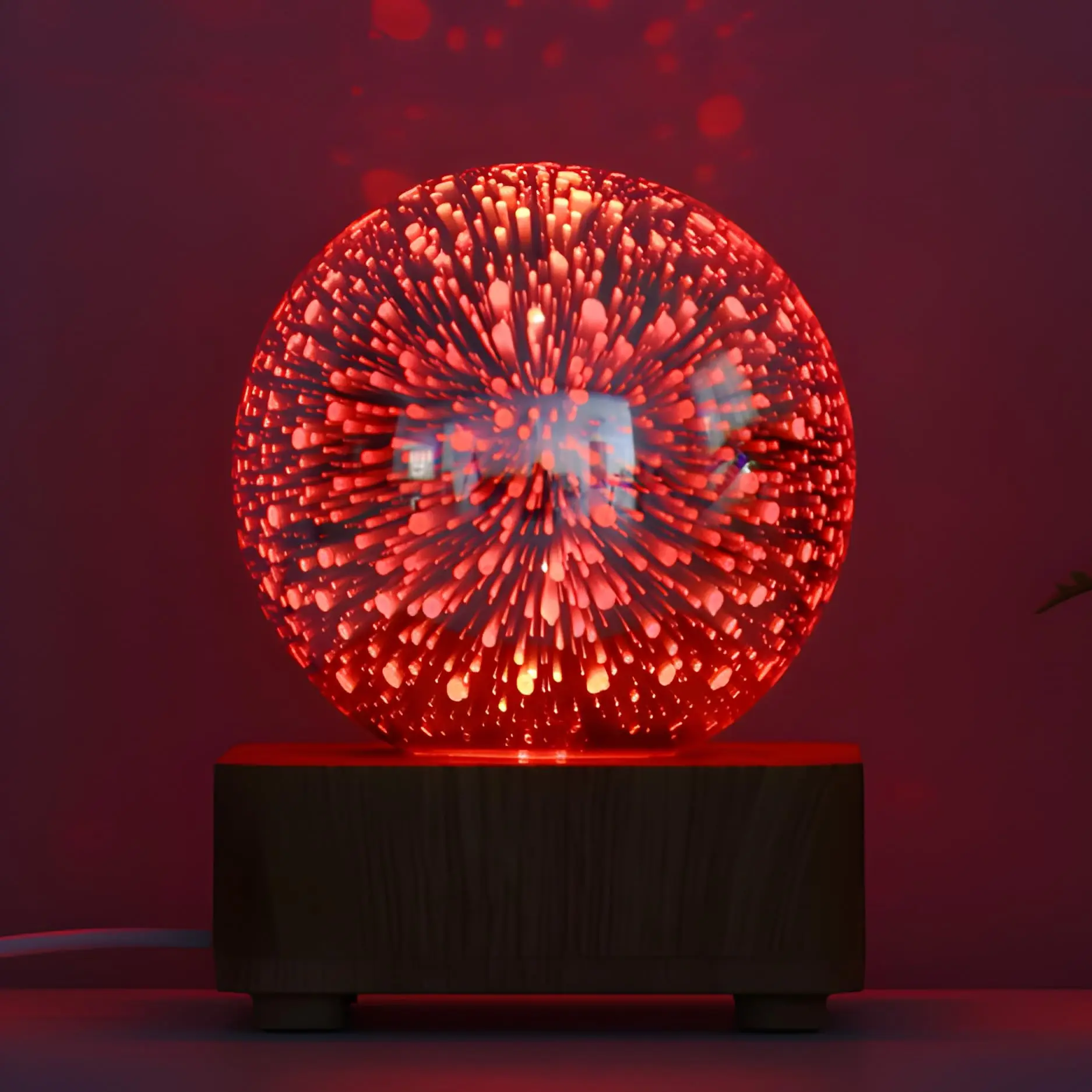 3D glass Christmas lamp is so eye-catching! When it is used in bedrooms and studies, it can create artistic decorative lighting