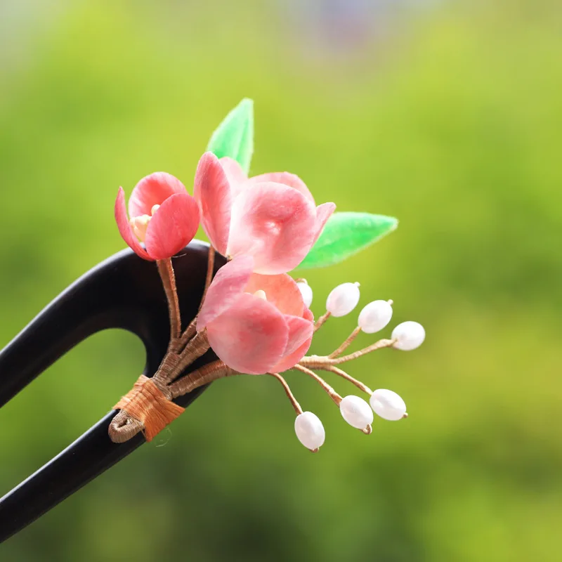 

Шпилька для волос Artisan с шелковым бархатным цветком и розовыми цветами, прическа из сандалового дерева, китайская интеллектуальная культурная наследие для женщин, ежедневное использование