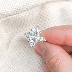 Elegant Promise Ring Silver Plated Paved Shining ZirconiaEngagement/ Wedding Ring Dupes Luxury Jewelry Perfect Gift ForYour Love