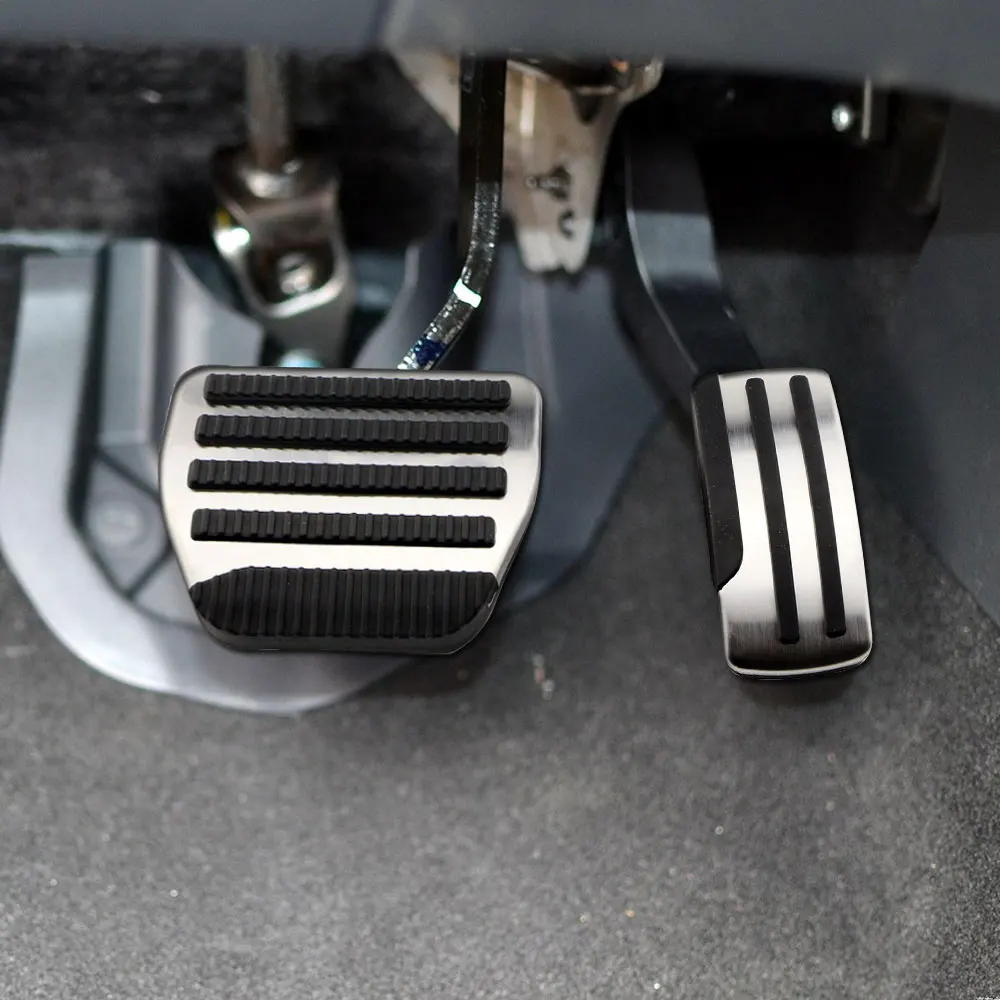 Stainless Steel Car Pedals AT MT Pedal Cover for Nissan X-trail Xtrail T31 2010 - 2013 Qashqai J10 2012 - 2015 Accessories