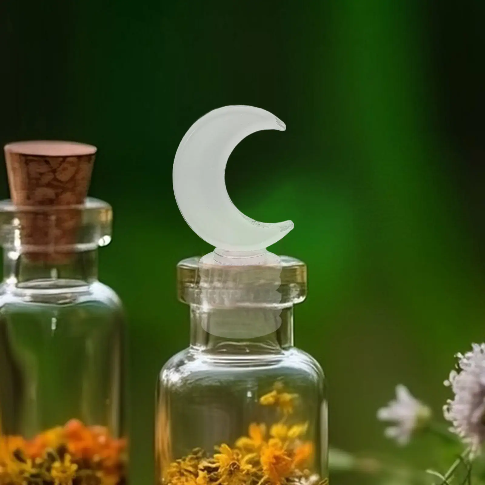 

5Pcs Moon Shape Aromatherapy Bottle Stoppers American Retro French Elegant Plastic Stopper for Perfume Essential Oil Glass