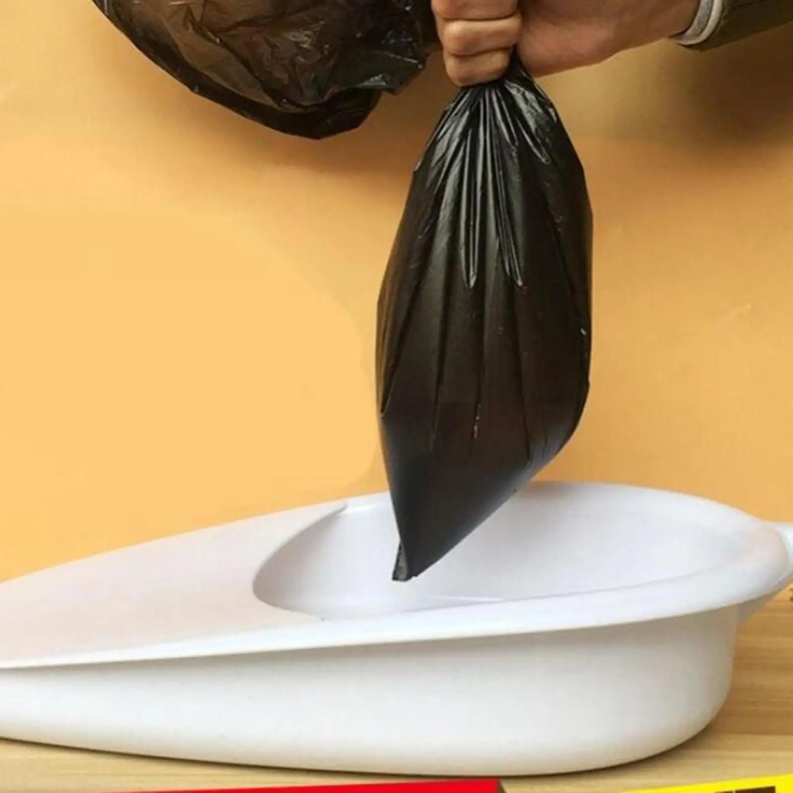 노인용 가정용 손잡이가 있는 안정적인 변기