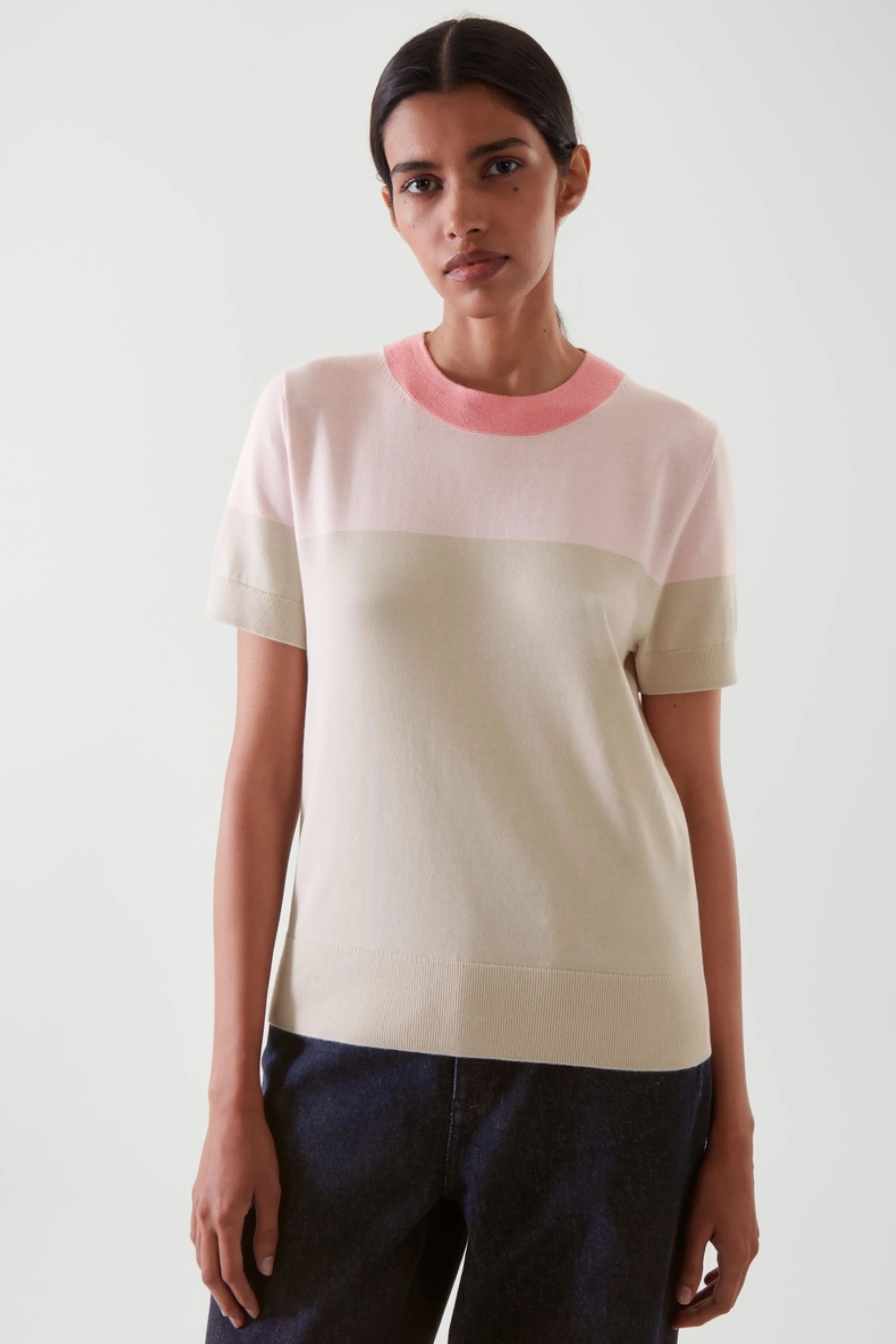 

Ethereal MD 2025 cos spring new style of Ladies' casual style color-blocked knitted T-shirt