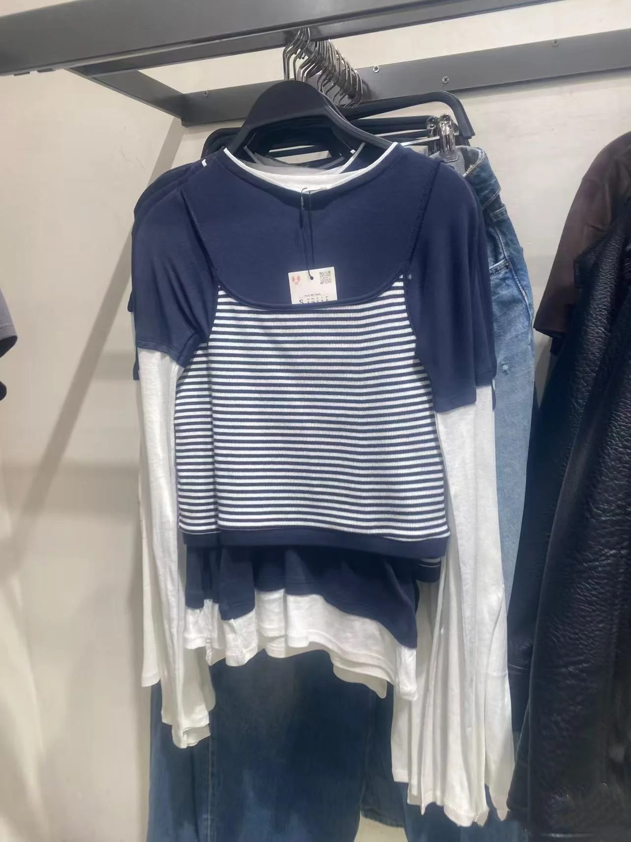 

Slim Fit Tee Stripe Effect T-irt Women's Retro Sle Splicing Design Cotton ort Sve round Ne Spring Summer New Arr...