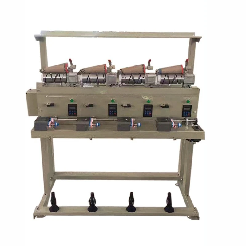 Oil winder, tank car oiling device, tank machine