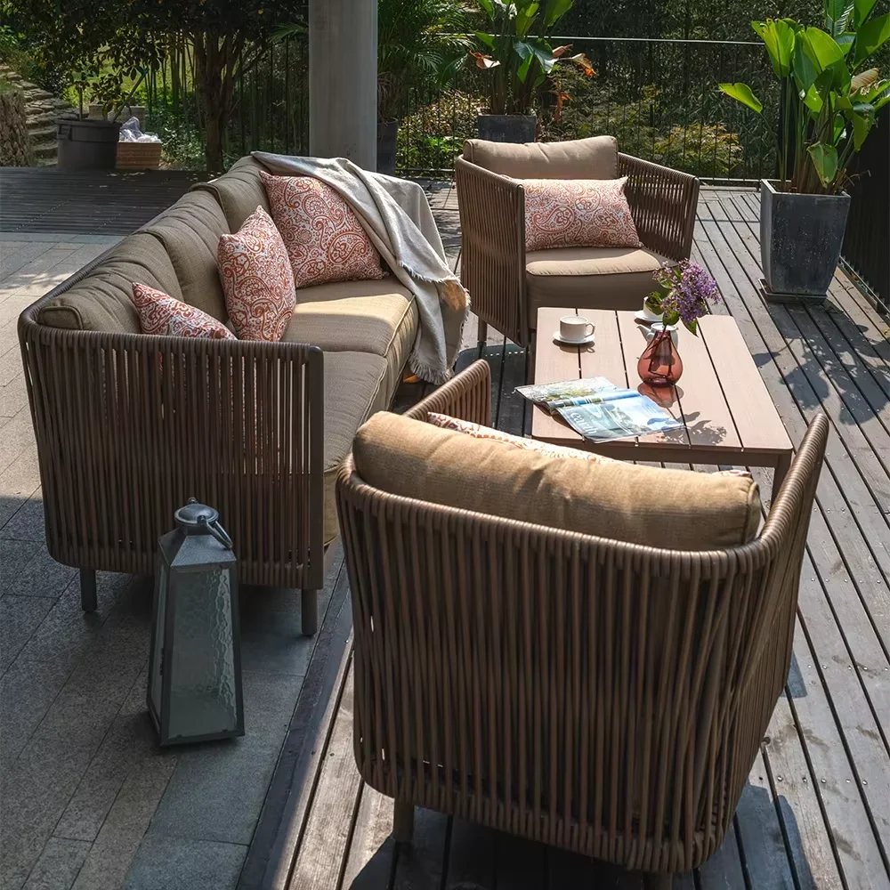 مجموعات أثاث الفناء الخلفي طقم حديقة أثاث أريكة مقطعي طقم أريكة خارجي مع طاولة