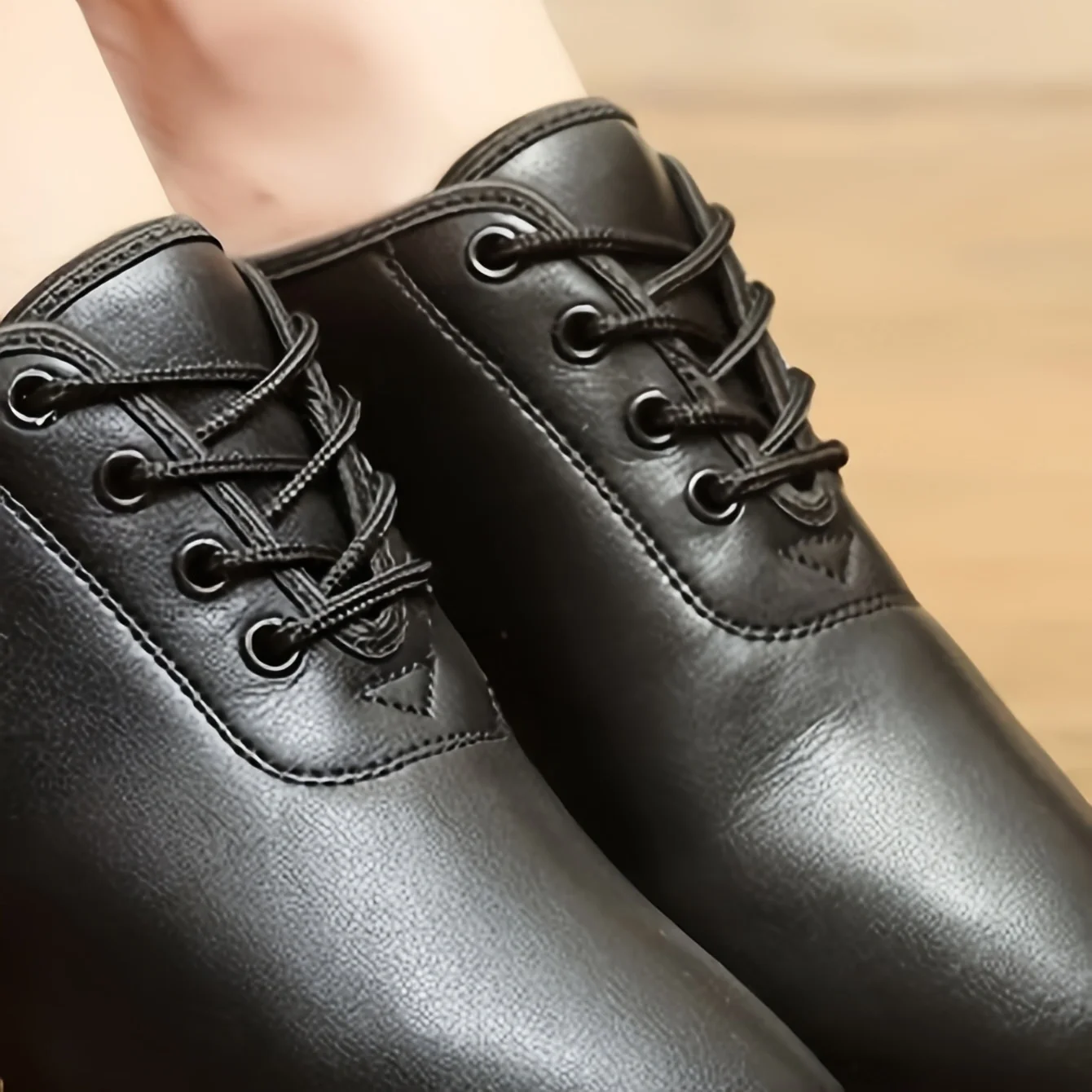Men Latin Dance Shoes Soft Sole Dance Shoes Black Performance Competition Dance Shoes Men Ballroom Dance Cha Cha Dance Pr