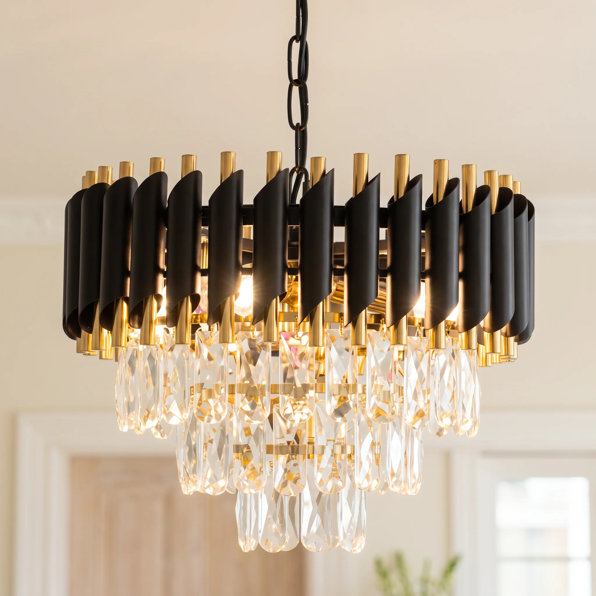 Modern Black and Gold Crystal Chandelier, Luxury K9 Crystal Dining Room Chandelier Light Fixture, Adjustable Chain Hanging Pendant Ceiling Light for Living Room Bedroom Foyer Entryway Kitchen Island Hallway