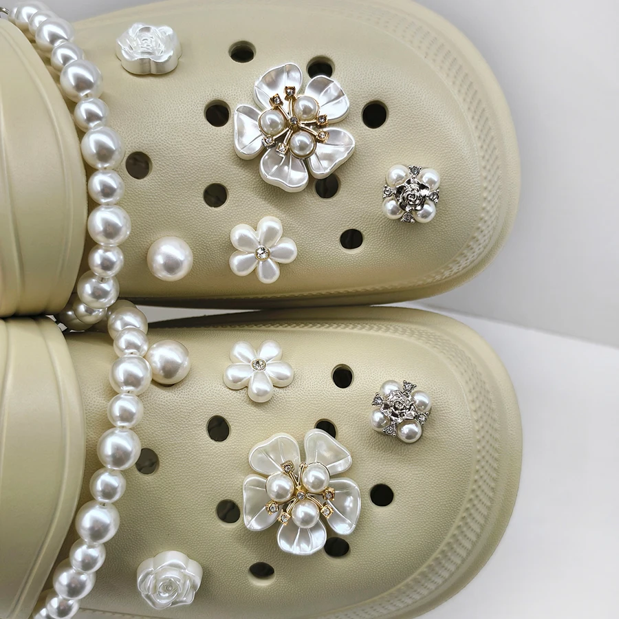 #21 Latest Croc Decorations Updates