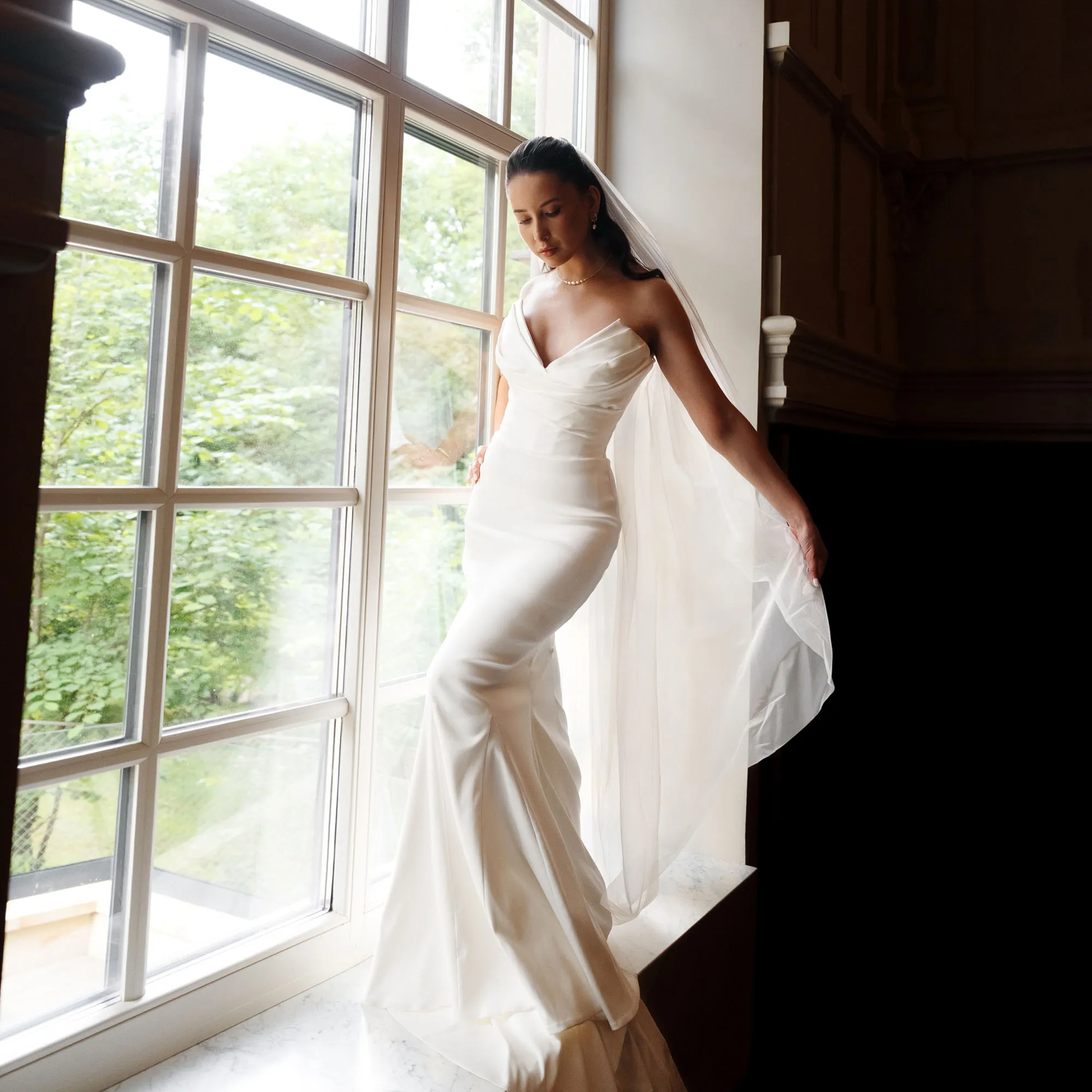 

Satin Wedding Gown Women Elegant Mermaid Bridal Dress 2026 V-Neck Backless Pleated Corset Wedding Party Dress Customized