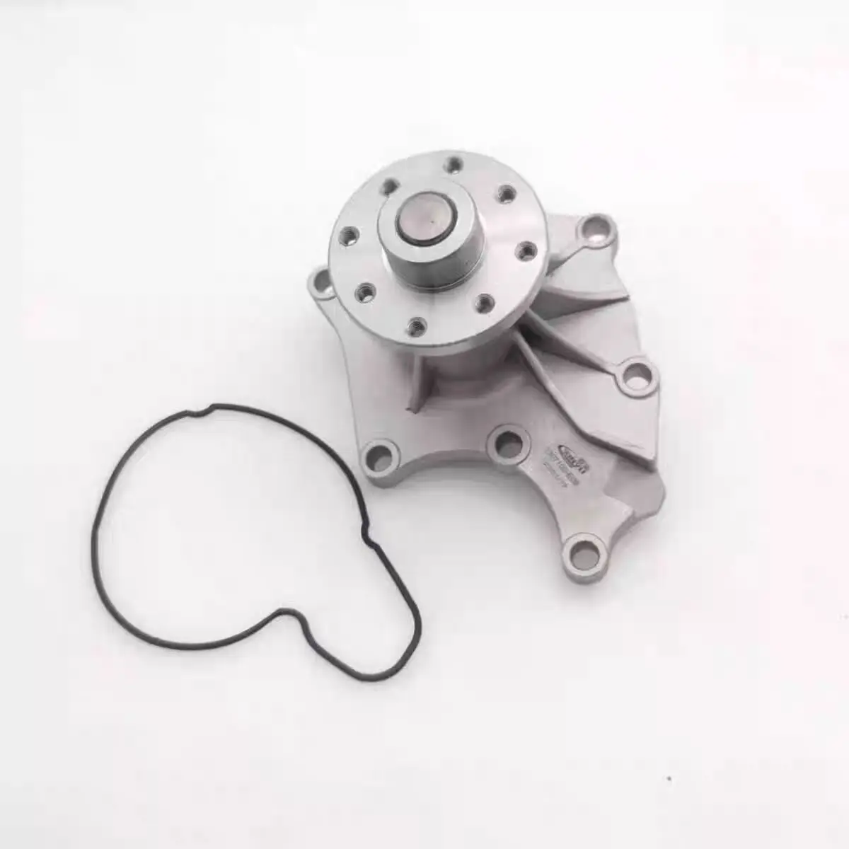 

Adapt for ISUZU Truck (Qingling 100P/600P, Jiangling Baodian/Baowei) 493 Engine Water Pump / 4JB1