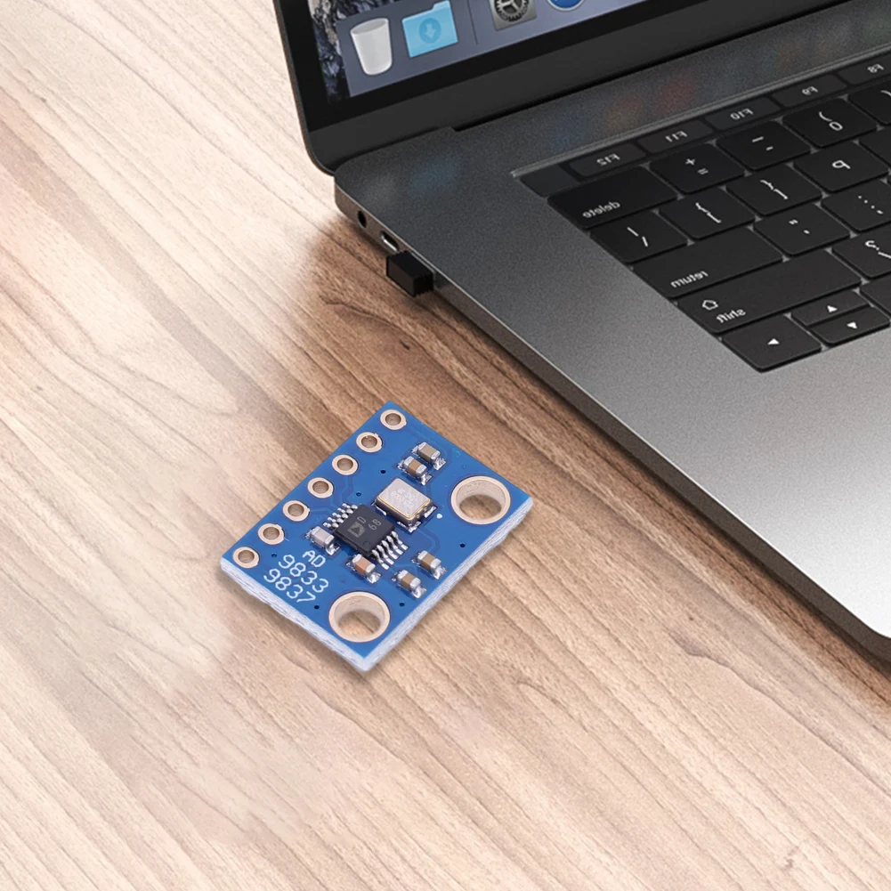 AD9833 DDS Signal Generator Sine Square Wave Programmable Microprocessor 2.3V-5.5V DDS Signal Generator Module