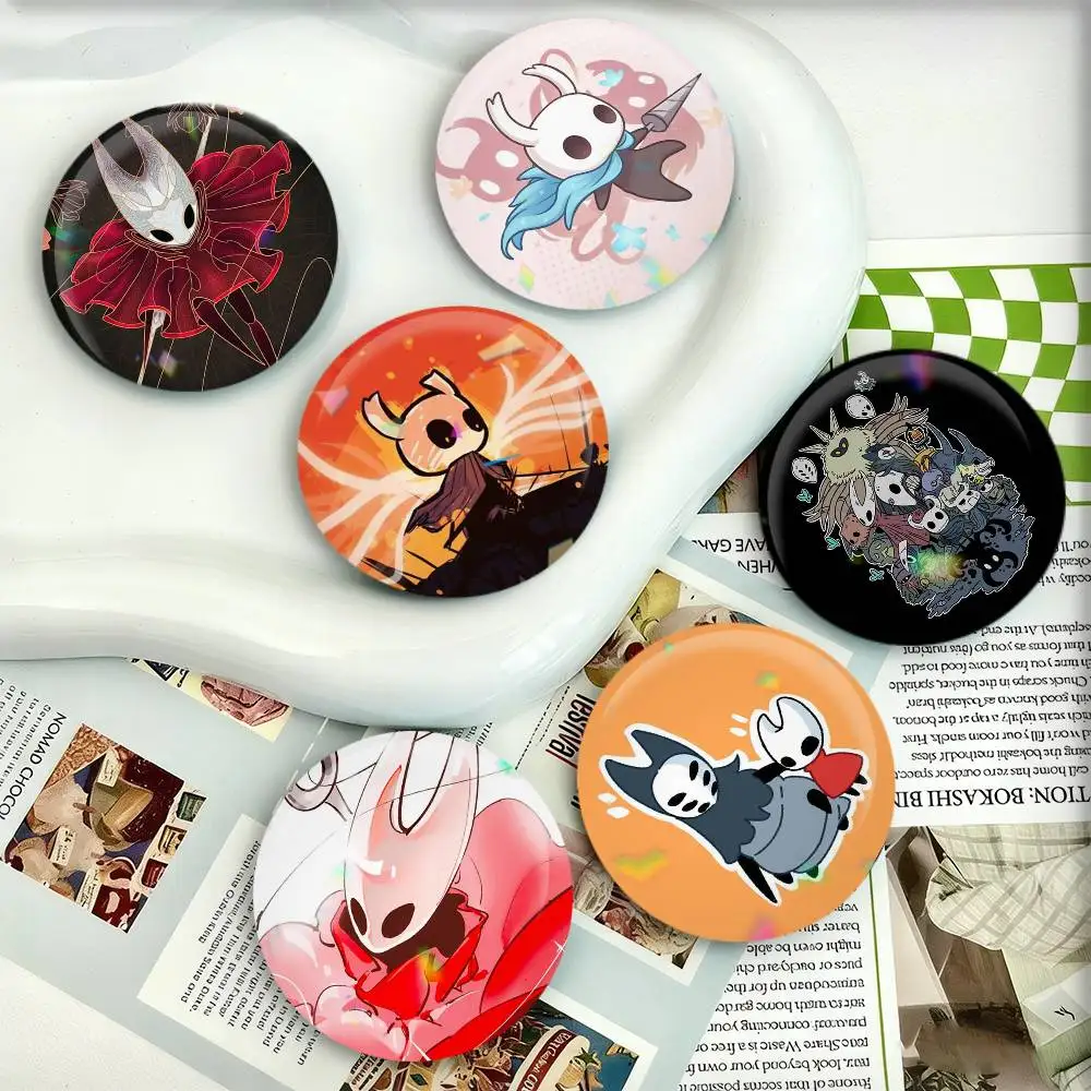 

GAME The H-ollow K-Knight Badges 25 32 44 58 75 mm Round Fans Collect Friends Gifts Brooch Souvenir