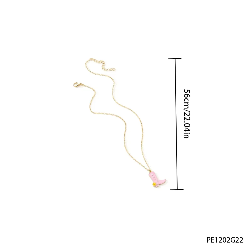 PESENAR Collar con colgante de bota de mezclilla rosa, exquisito y compacto, un artículo dulce resaltado en trajes de estilo denim