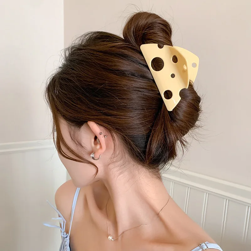 Thumbnail 2 - #71 Cheapest Trendy Hair Clips Deals You Can Get
