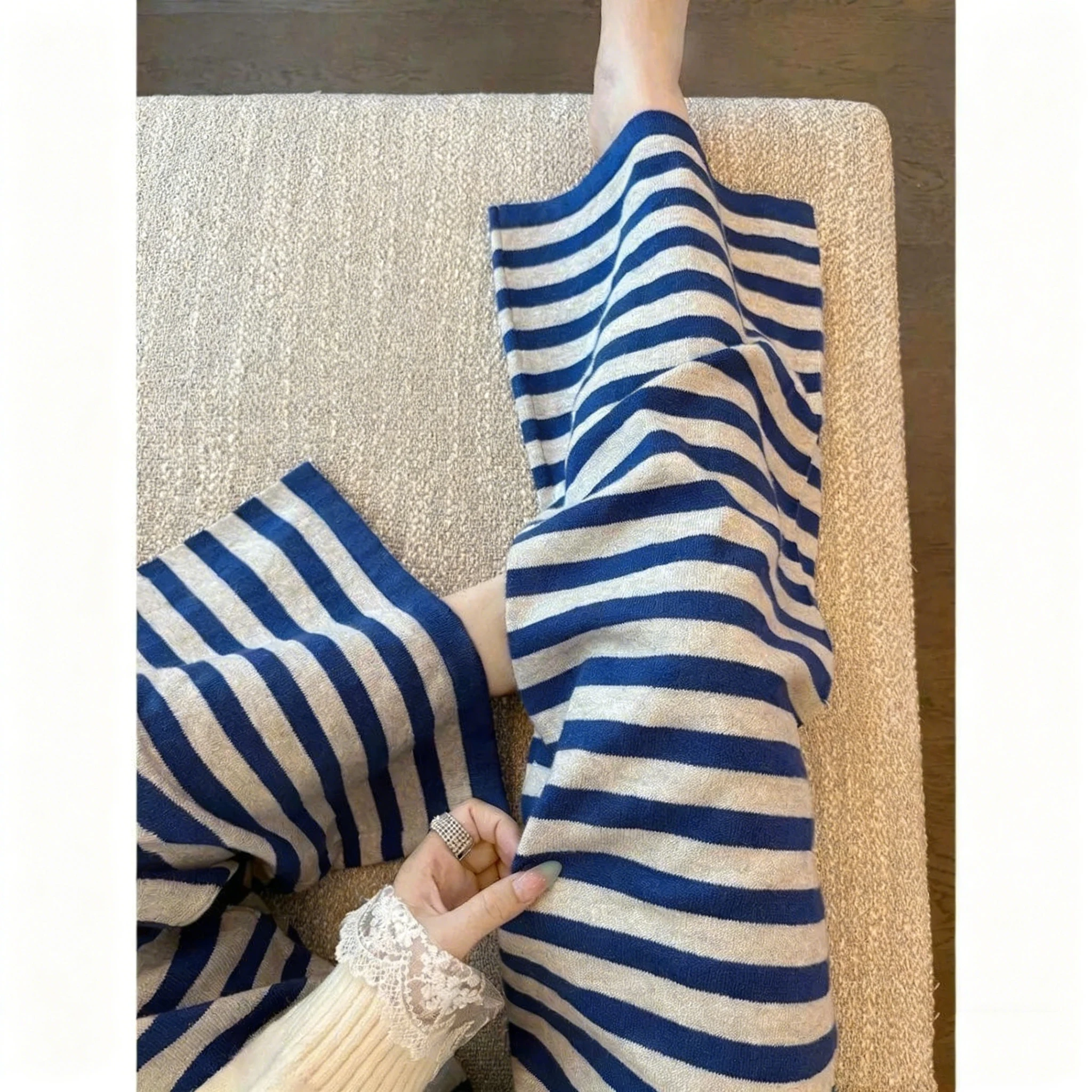レディース トレンディ ブルー＆ホワイト ワイドストライプ ニットパンツ - ルーズフィット ハイウエスト ワイドレッグ トラウザーズ、快適なカジュアルパンツ 秋冬