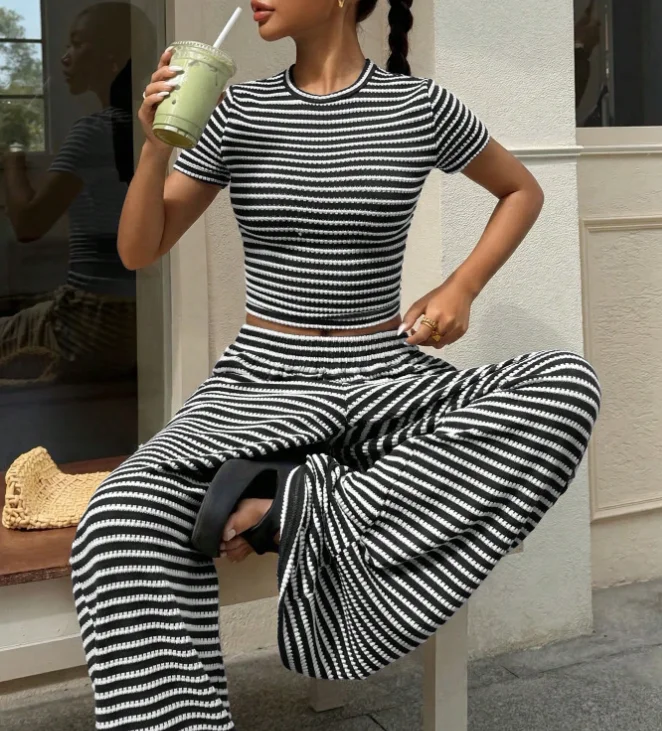 Crop Top Crochet - Black White Striped 2 Piece Outfit,