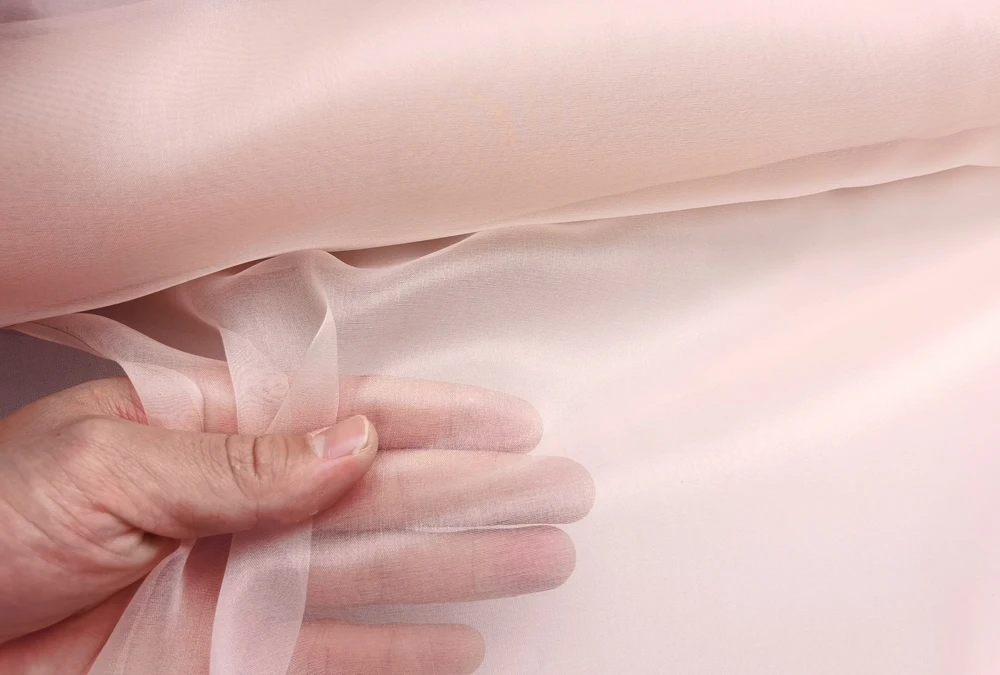 45'' / 55'' breit pro Meter steif geformte Hochzeitsgaze aus schlichter, natürlicher Organza-Stoff aus reiner Seide – Detail 15