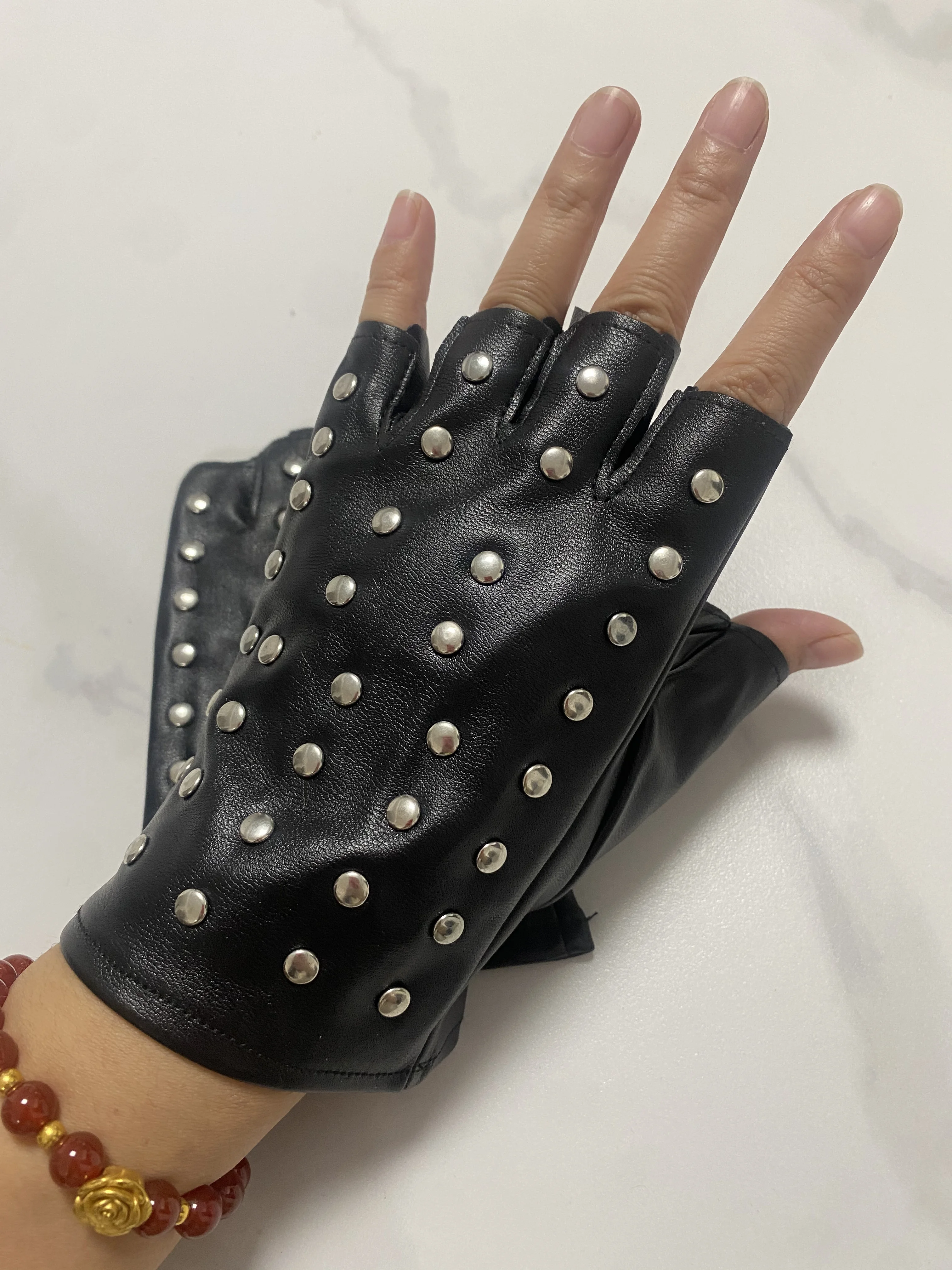 Fashion Womens Hip-hop Punk Half Finger PU Leather Gloves Tactical Fingerless Rivet Gloves Black Performance Gloves